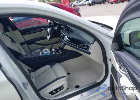 2022 BMW 750 I xDrive from USA, damaged, VIN WBA7U2C02NCG85361